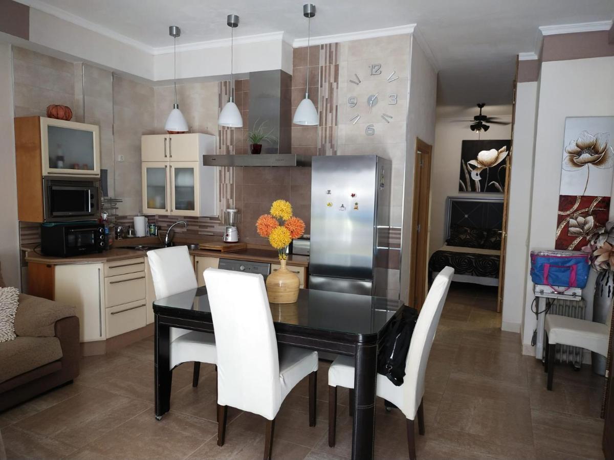Ferienwohnung Carihuela La Luna Sun & Beach Torremolinos Exterior foto