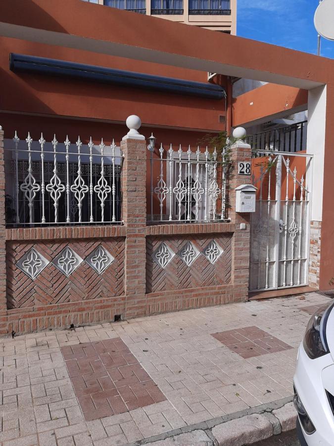 Ferienwohnung Carihuela La Luna Sun & Beach Torremolinos Exterior foto